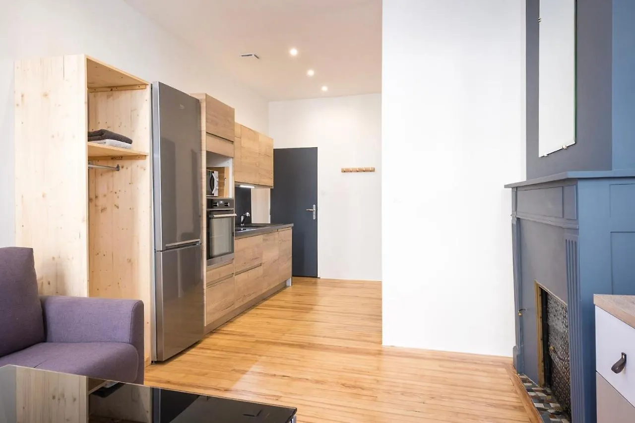 Studio Neuf, Charme De L'Ancien, Avec Balcon - 3 Etoiles, 4 Diamants Apartment Bagneres-de-Bigorre